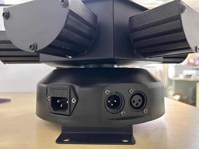 PM LIGHTING HD6 (Six Arm Diamond)